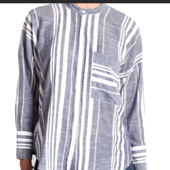 Lucky Brand Button Down Top chambray white stripe - Picture 2 of 6